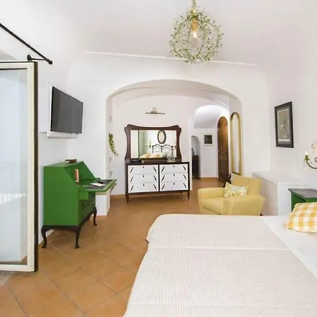 Apartment Casa Vacanze Con Piscina *